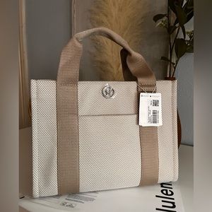 NWT Lululemon mini tote bag